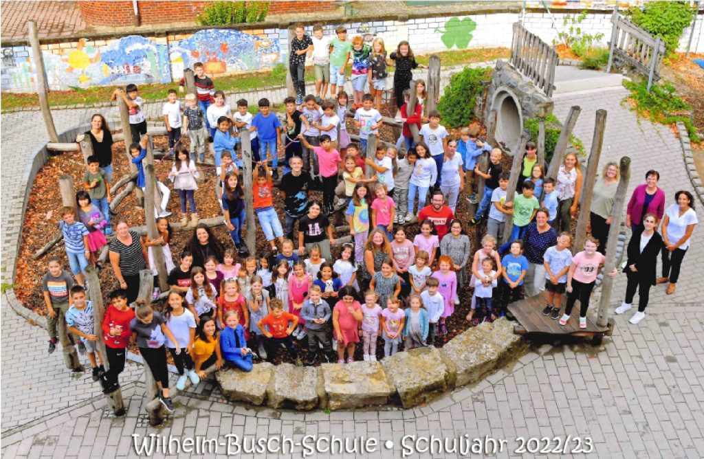 Dieses Bild hat ein leeres Alt-Attribut. Der Dateiname ist Schulfoto-2-1024x668.jpg